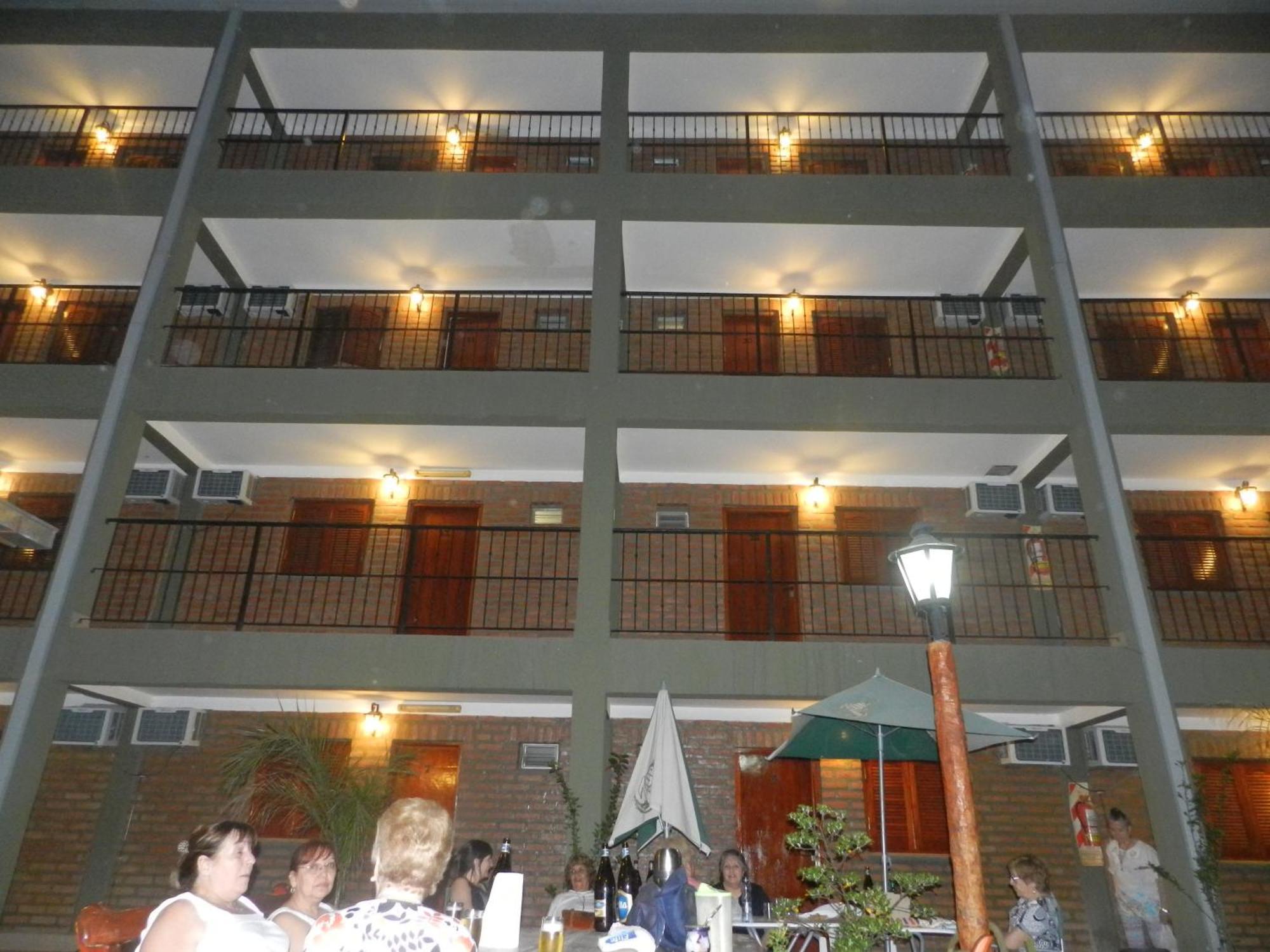 סלטה Hotel Buenos Aires מראה חיצוני תמונה